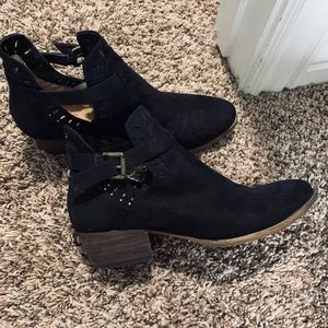 Amelia Grace black boots